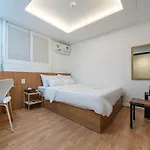 Must Stay Mokdong